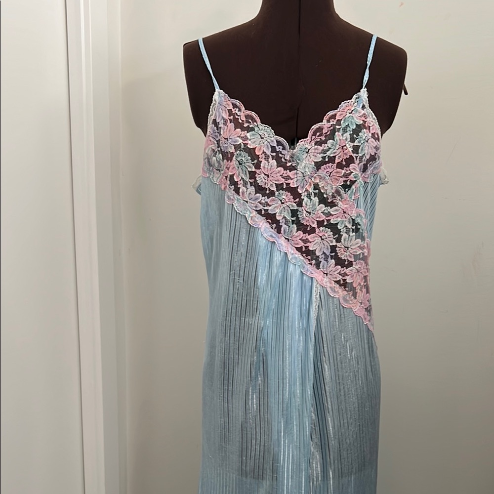 Vintage 80s  Blue and Pink Lace Nightgown Flutter / Petal Hemline tiny lace tri